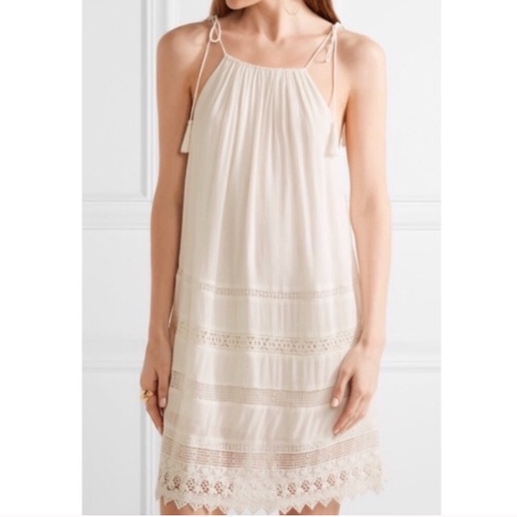 Alice + Olivia Dresses & Skirts - Alice + Olivia Ivory crochet dress - S/P